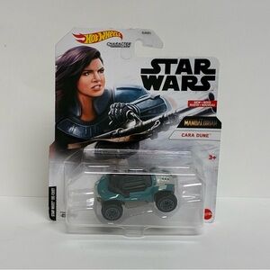 Hot Wheels Cara Dune Star Wars Car 2020 The Mandalorian NEW